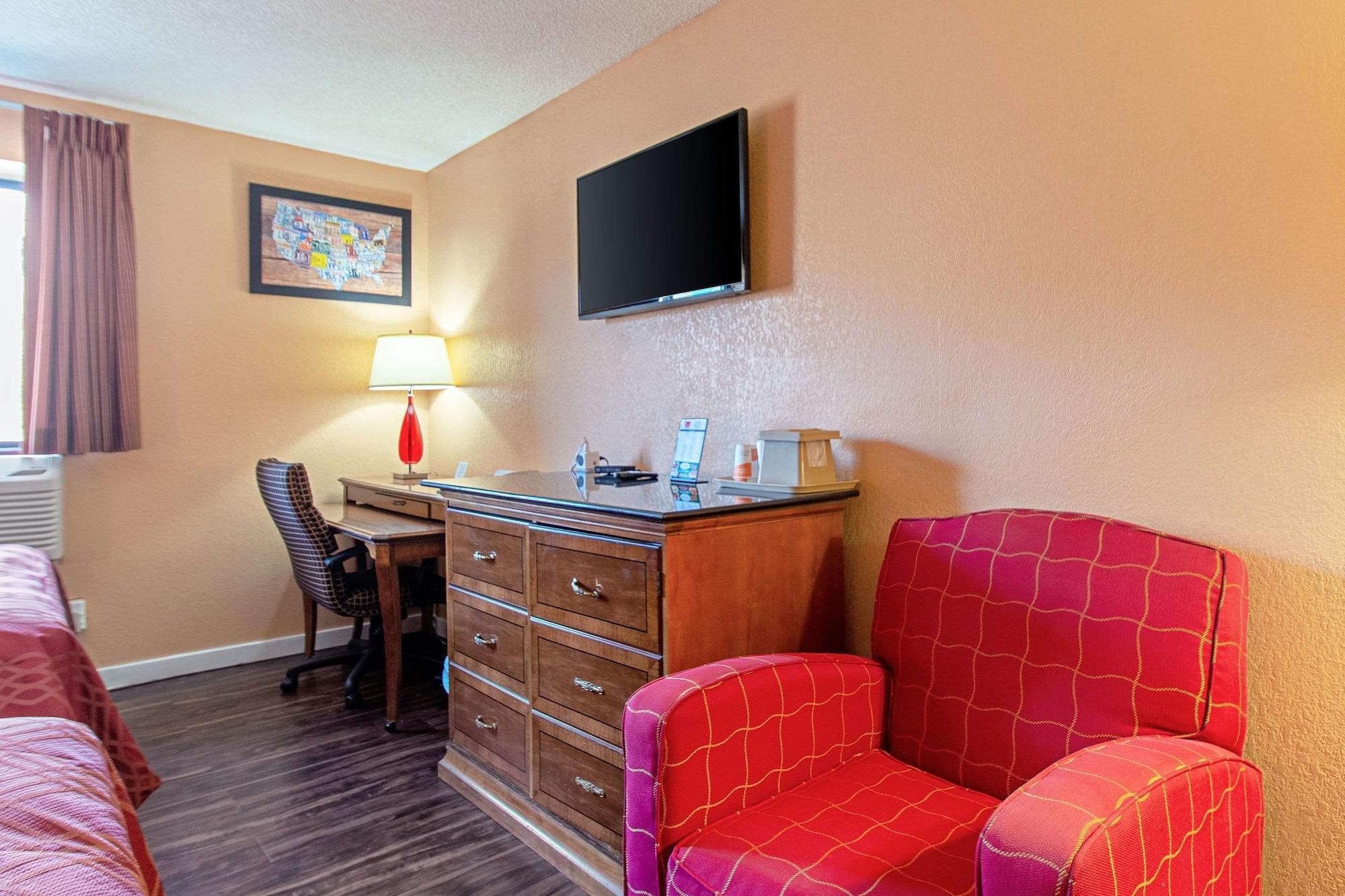 Econo Lodge Utica Zewnętrze zdjęcie