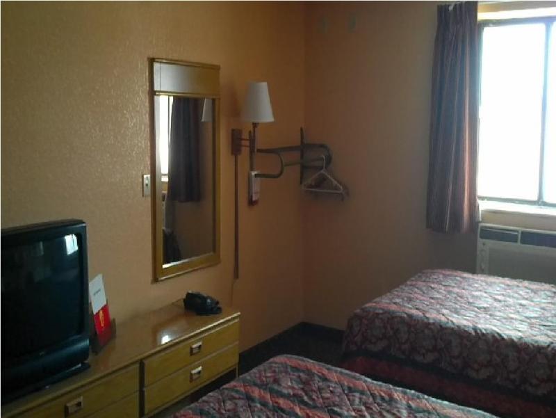 Econo Lodge Utica Zewnętrze zdjęcie